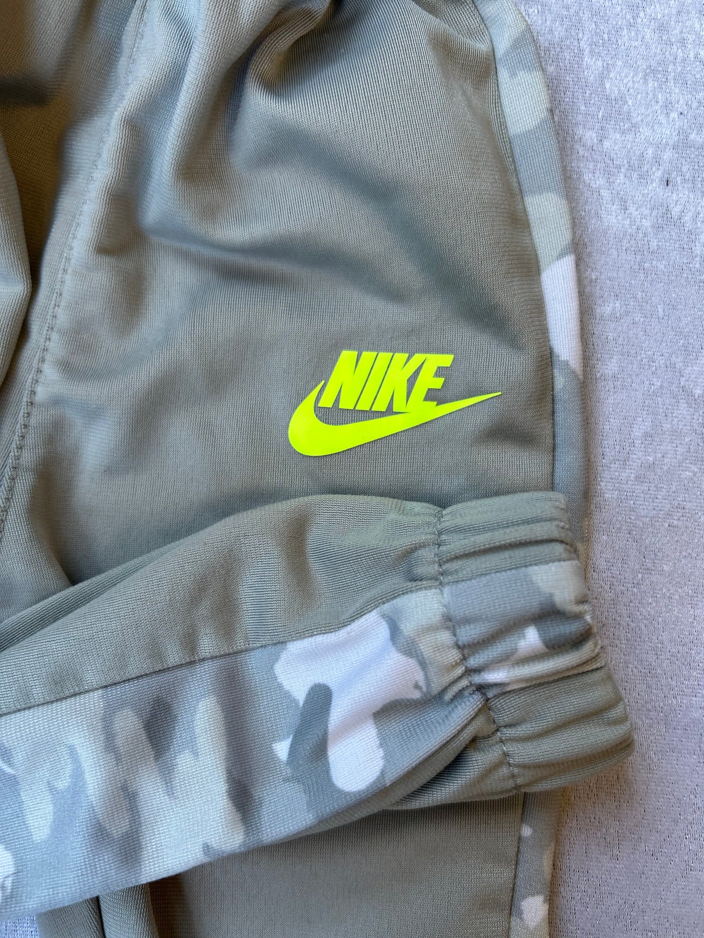 Gray Joggers | Nike