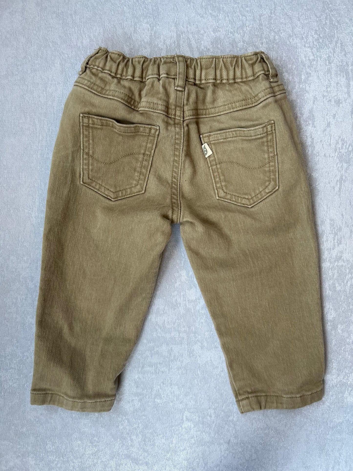 Tan Pants | Easy Peasy